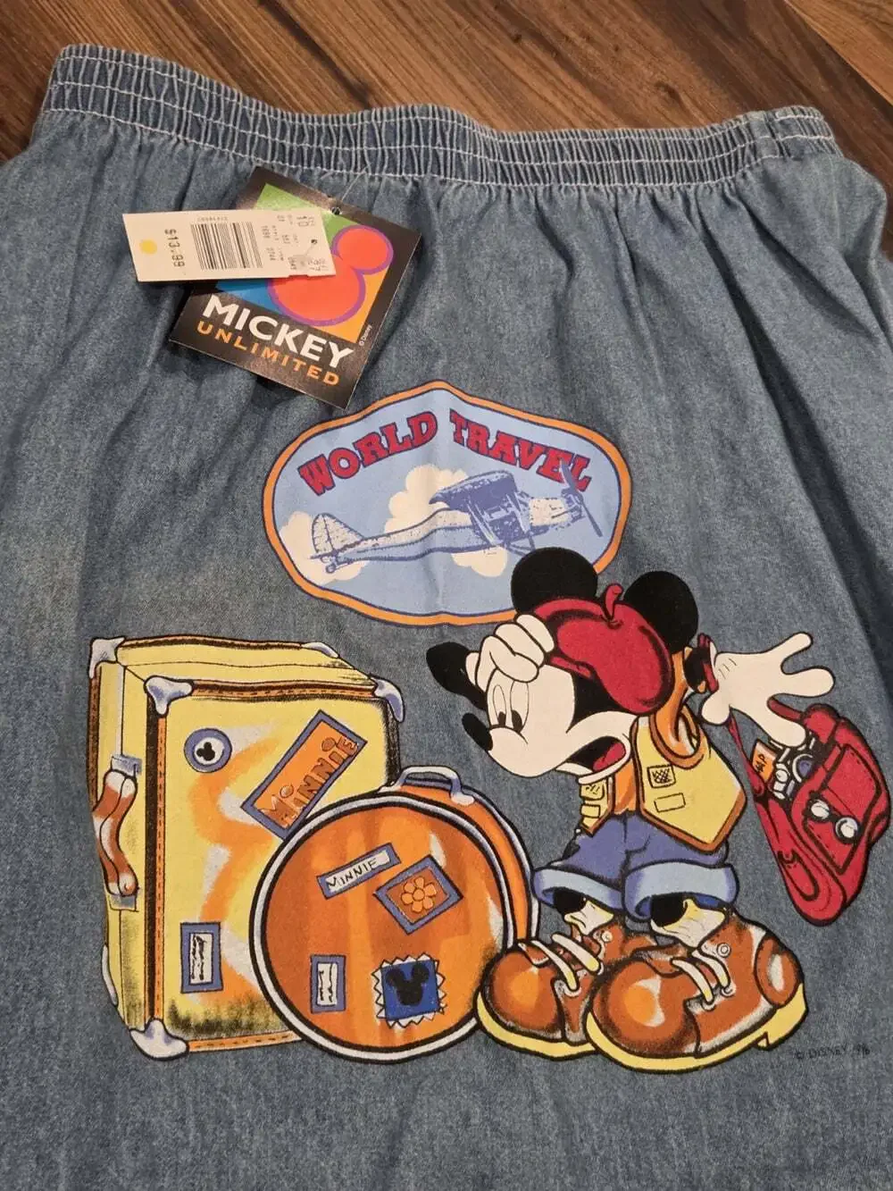 Vintage 90s Mickey Unlimited Disney Denim Shorts NWT World Travel Fits S/M